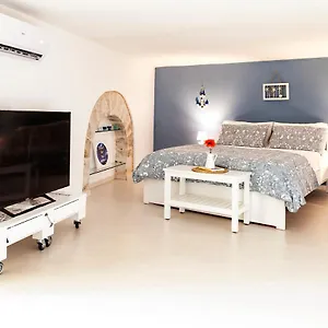  Appartamento Terrazzini In Corte Italia
